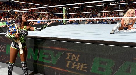 Trinity Fatu, C.J. Perry - WWE Money in the Bank - Film