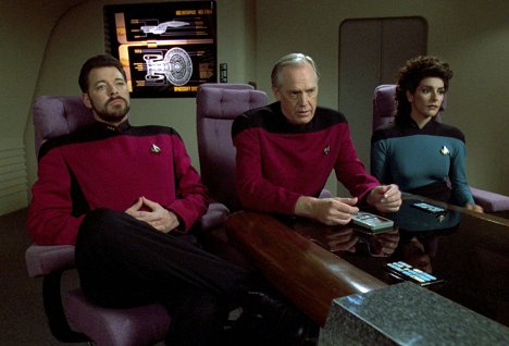 Jonathan Frakes, Ronny Cox, Marina Sirtis - Star Trek: The Next Generation - Chain of Command, Part I - Van film