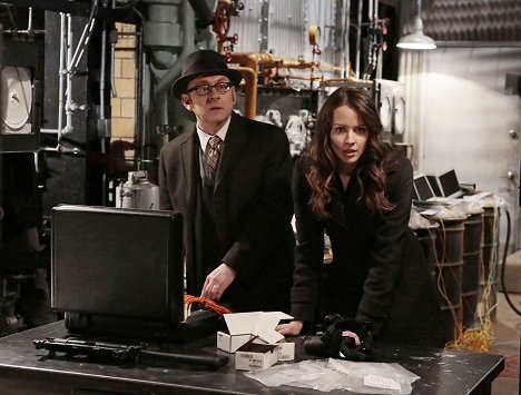 Michael Emerson, Amy Acker - Person of Interest - YHWH - Van film