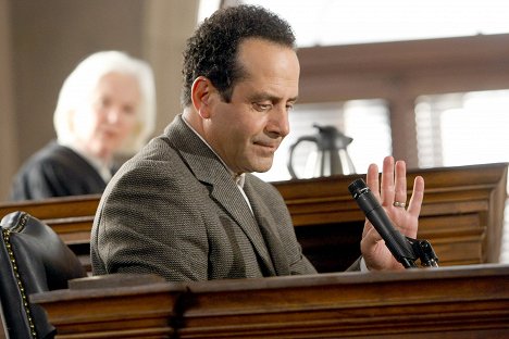 Tony Shalhoub - Můj přítel Monk - Pan Monk svědčí u soudu - Z filmu