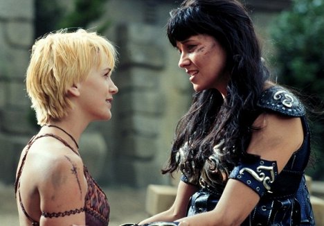 Renée O'Connor, Lucy Lawless