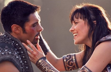 Kevin Smith, Lucy Lawless - Xena - Coming Home - Photos