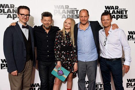 Screening of "War For The Planet Of The Apes" at The Ham Yard Hotel on June 19, 2017 in London, England. - Matt Reeves, Andy Serkis, Amiah Miller, Woody Harrelson, Steve Zahn - War for the Planet of the Apes - Evenementen