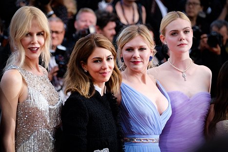Cannes Premiere of Focus Features "The Beguiled" on Wednesday, May 24, 2017, in Cannes, France. - Nicole Kidman, Sofia Coppola, Kirsten Dunst, Elle Fanning - Csábítás - Rendezvények