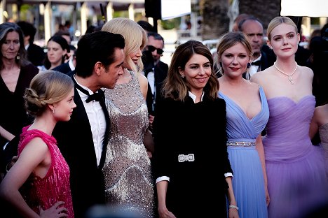 Cannes Premiere of Focus Features "The Beguiled" on Wednesday, May 24, 2017, in Cannes, France. - Angourie Rice, Colin Farrell, Sofia Coppola, Kirsten Dunst, Elle Fanning - La seducción - Eventos