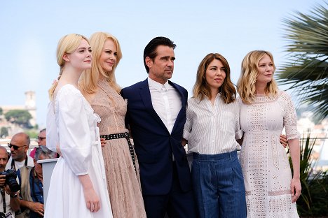 Cannes Photocall on Wednesday, May 24, 2017 - Elle Fanning, Nicole Kidman, Colin Farrell, Sofia Coppola, Kirsten Dunst - Die Verführten - Veranstaltungen