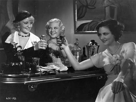 June Knight, Mary Carlisle, Sally O'Neil - Ladies Must Love - Filmfotos