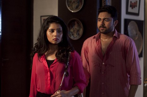 Payel Sarkar, Soham Chakraborty - Amanush 2 - De la película