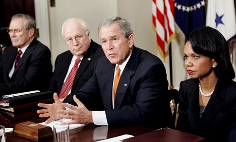 George W. Bush, Condoleezza Rice - La Case du siècle - De la película