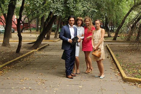 Evklid Kyurdzidis, Nataliya Kalashnik, Yuliya Piven - Svodnyje suďby - Forgatási fotók