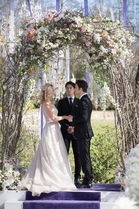 Candice King, Ian Somerhalder, Paul Wesley - The Vampire Diaries - We're Planning a June Wedding - Photos