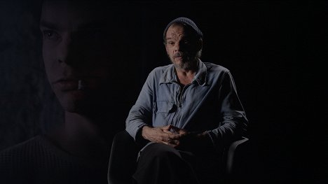 Denis Lavant - Mr. X - De la película