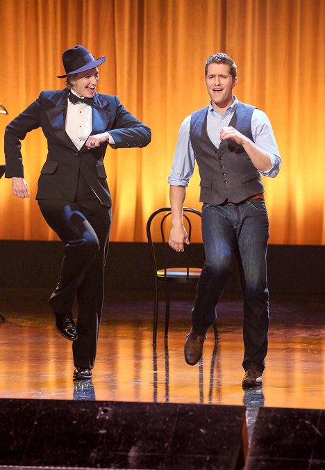 Jane Lynch, Matthew Morrison - Glee - Sztárok leszünk! - Két pasi között - Filmfotók