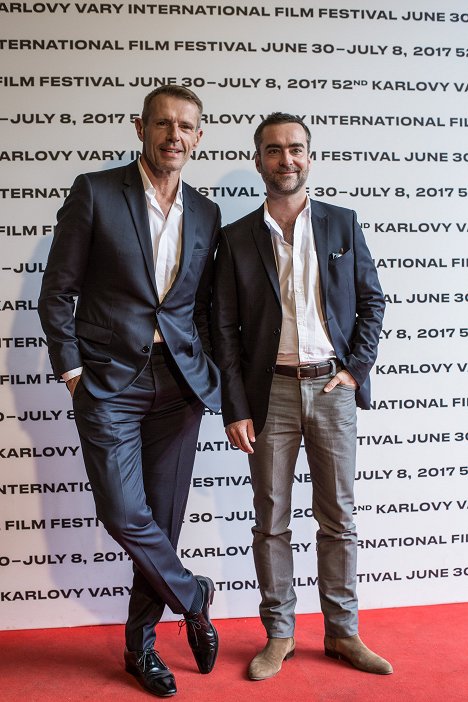 Press conference at the Karlovy Vary International Film Festival on July 2, 2017 - Lambert Wilson, Nicolas Silhol - Korporace - Z akcií