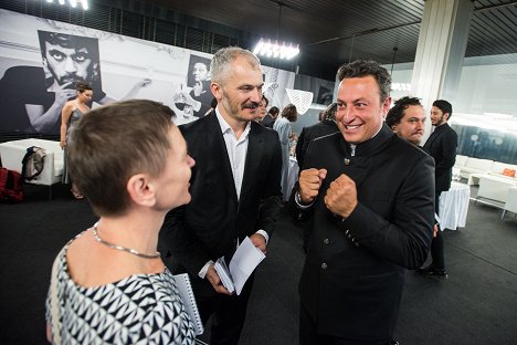 World premiere at the Karlovy Vary International Film Festival on July 3, 2017 - Onur Saylak - Ještě víc - Z akcí