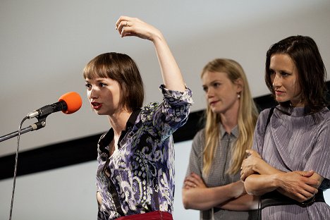 Screening at the Karlovy Vary International Film Festival on July 4, 2017 - Tereza Nvotová, Dominika Morávková - Sans jamais le dire - Événements
