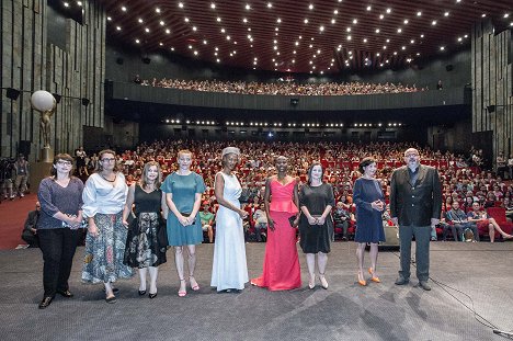 World premiere at the Karlovy Vary International Film Festival on July 4, 2017 - Eliane Umuhire, Jowita Budnik, Joanna Kos-Krauze - Madarak énekelnek Kigaliban - Rendezvények