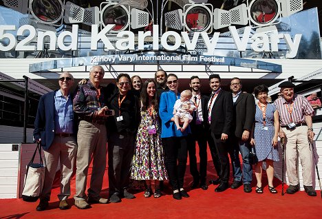 International premiere at the Karlovy Vary International Film Festival on July 6, 2017 - Brandon Polansky, Samantha Elisofon, Kurt Enger, Rachel Israel - Keep the Change - Tapahtumista