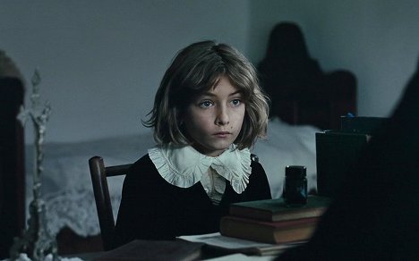 Tom Sweet - The Childhood of a Leader - Photos