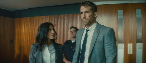 Elodie Yung, Ryan Reynolds - Zabijakov osobný strážca - Z filmu