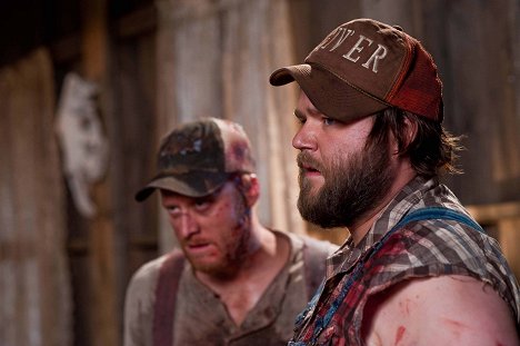 Alan Tudyk, Tyler Labine - Tucker & Dale vs Evil - Filmfotos