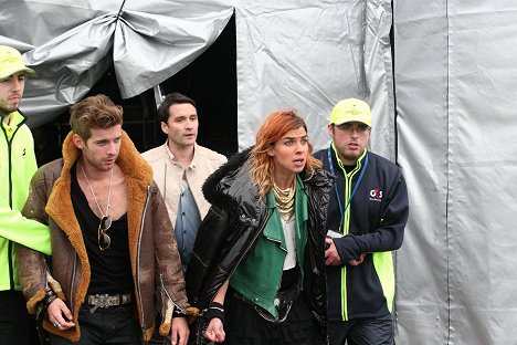 Luke Treadaway, Alastair Mackenzie, Natalia Tena - Rock'n'Love - De la película