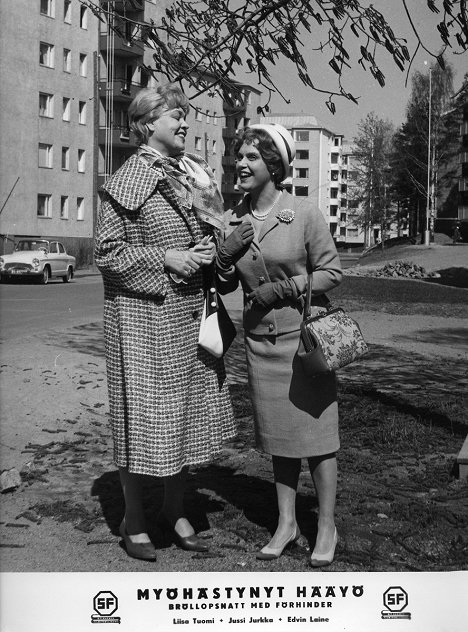 Elsa Turakainen, Liisa Tuomi - The Delayed Wedding Night - Lobby Cards