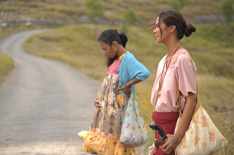 Dea Panendra, Marsha Timothy - Marlina si Pembunuh dalam Empat Babak - De la película