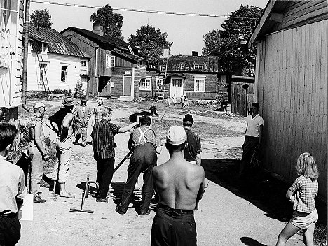 Jack Witikka, Leo Jokela, Tea Ista, Uolevi Taskinen, Yrjö Aaltonen, Jaakko Talaskivi - Das Mitbringsel - Dreharbeiten