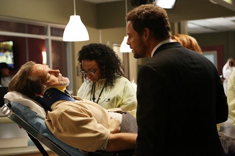 James Remar, Jerrika Hinton, Justin Chambers - Grey's Anatomy - Die jungen Ärzte - Benefizgala - Filmfotos