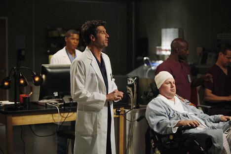 Patrick Dempsey, Jay Cramer - Grey's Anatomy - Cartes en main - Film