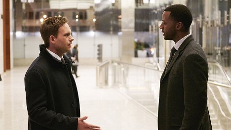 Patrick J. Adams - Suits - Skin in the Game - Photos