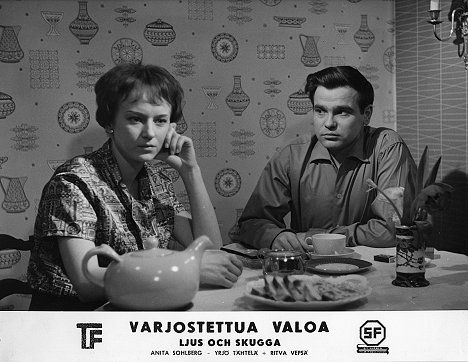 Pirkko Peltomäki, Rauno Ketonen - Licht mit Schatten - Lobbykarten