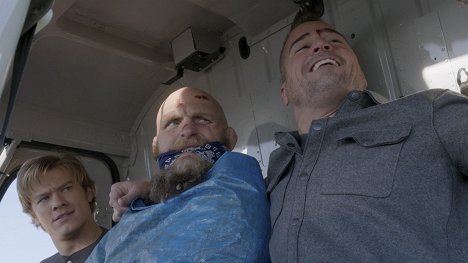 Lucas Till, Keith Jardine, George Eads - MacGyver - Large Blade - Photos