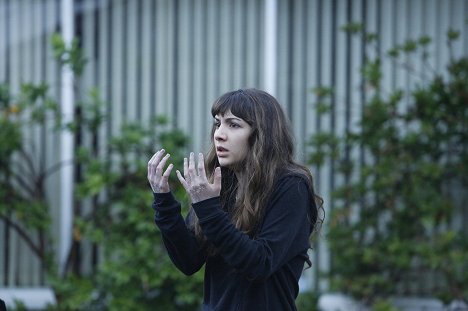 Hannah Marks - Dirk Gently's Holistic Detective Agency - Lost & Found - Photos