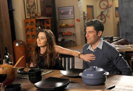 Linda Cardellini, Max Greenfield - New Girl - Schwester? Nein Danke! - Filmfotos