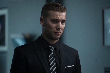 Dustin Milligan - Dirk Gently's Holistic Detective Agency - Two Sane Guys Doing Normal Things - Photos