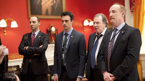 Tony Hale, Reid Scott, Kevin Dunn, Matt Walsh - Veep - New Hampshire - Do filme