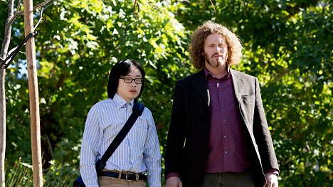 Jimmy O. Yang, T.J. Miller - Silicon Valley - White Hat/Black Hat - Photos
