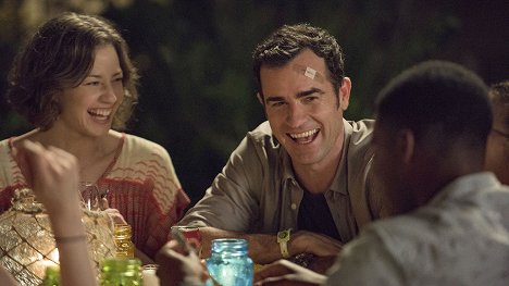 Carrie Coon, Justin Theroux - The Leftovers - Axis Mundi - Filmfotos