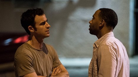 Justin Theroux, Kevin Carroll - The Leftovers - Orange Sticker - Photos