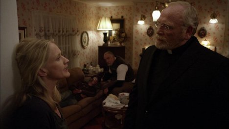 Paula Malcomson, James Cosmo - Sons of Anarchy - Widening Gyre - Photos