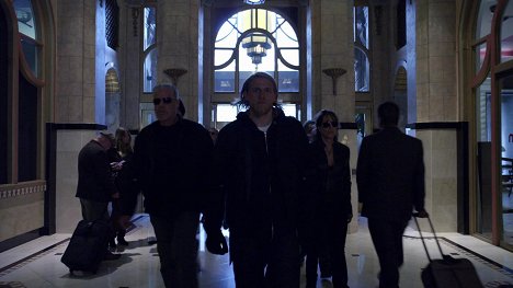 Ron Perlman, Charlie Hunnam, Katey Sagal - Sons of Anarchy - Äidinmaitoa - Kuvat elokuvasta