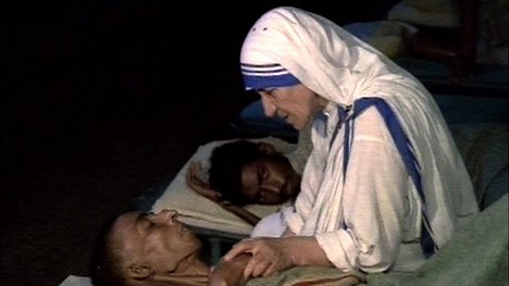 Matka Tereza - Matka Tereza: Světice temnoty - Z filmu