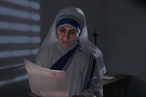 Maria Negrea - Mother Teresa – Saint of Darkness - De la película