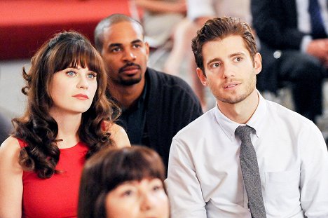 Zooey Deschanel, Julian Morris - New Girl - Shark - Photos