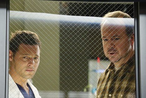 Justin Chambers, Rob Nagle - Grey's Anatomy - Besoin d'un miracle - Film