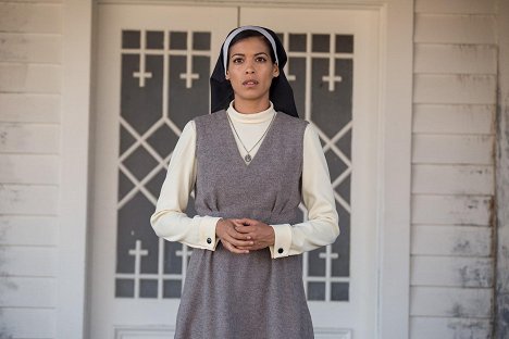 Stephanie Sigman - Annabelle: Creation - Photos