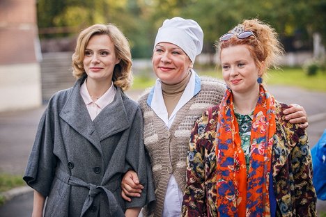 Alla Yuganova, Elena Molodan, Ekaterina Kopanova - Pogoňa za tremja zajcami - Tournage