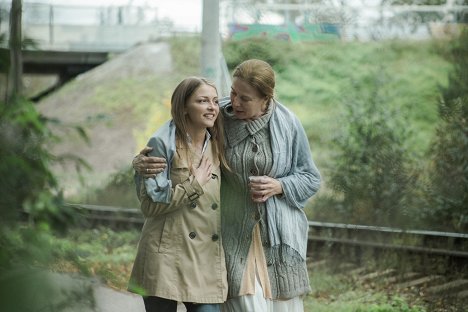 Taťjana Kazjučic, Jekatěrina Untilova - Ženščina v bědě 4 - Z filmu